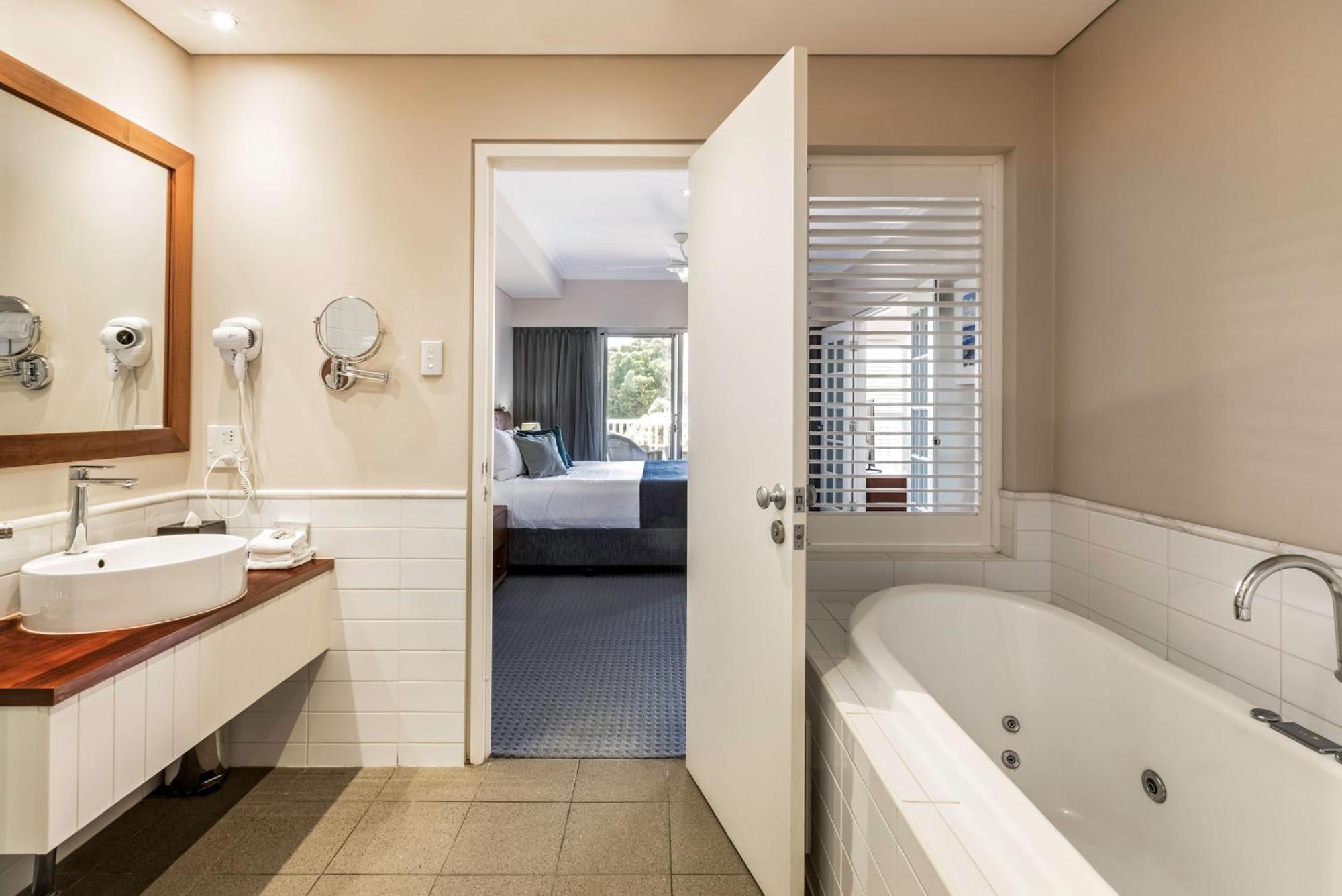 Caves House Hotel & Apartments Yallingup Ngoại thất bức ảnh